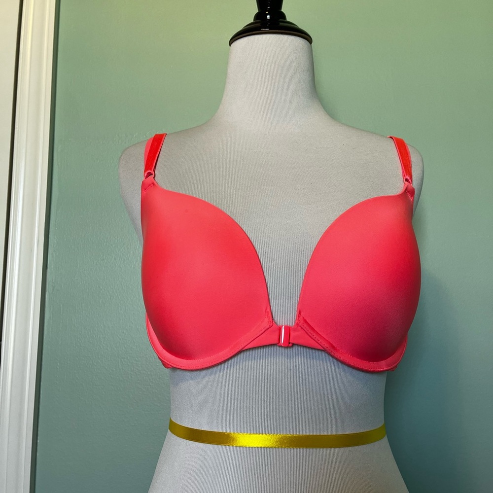 Victoria’s Secret bra
